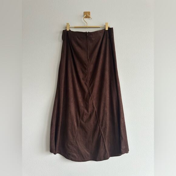 Vintage 90s Y2K Faux Suede Brown Maxi Skirt – Made in USA – Size 12 - Picture 2 of 5